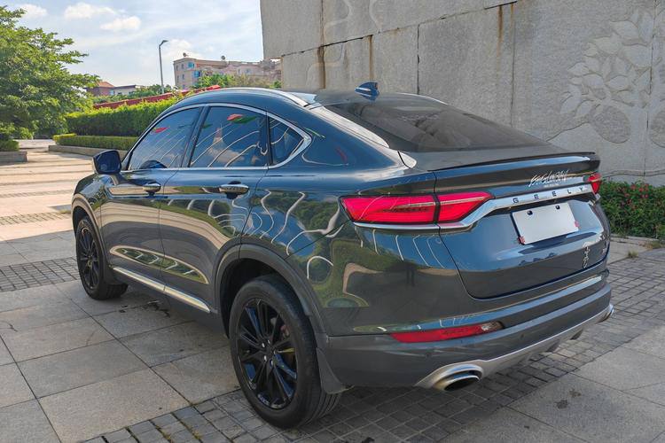 Geely Tugella 2019