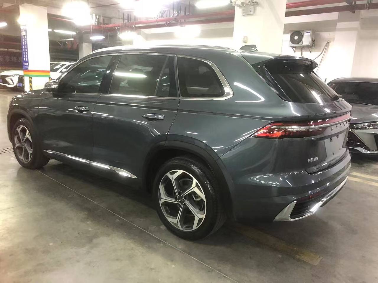 Geely Monjaro Premium version 2021