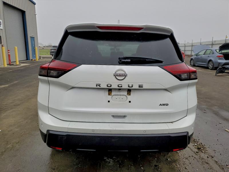NISSAN ROGUE SV 2024