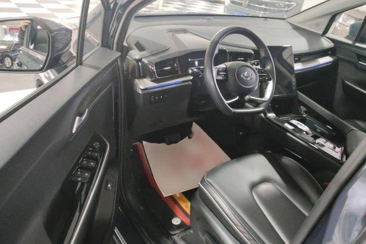Hyundai Custo 380TGDi 2021