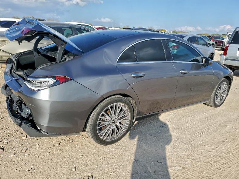 MERCEDES-BENZ CLA 250 2021