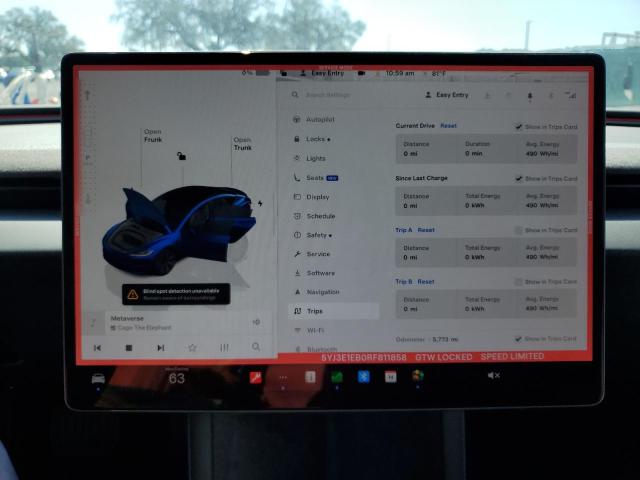 TESLA MODEL 3 2024