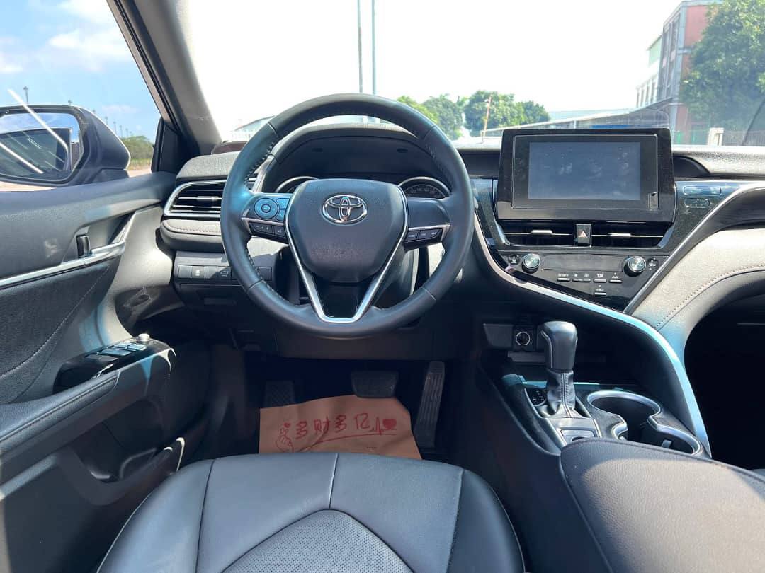 TOYOTA CAMRY 2023