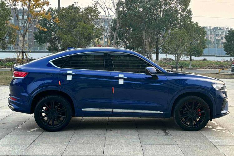 Geely Tugella 2020