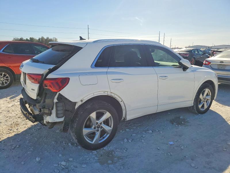 AUDI Q3 PREMIUM 40 2021