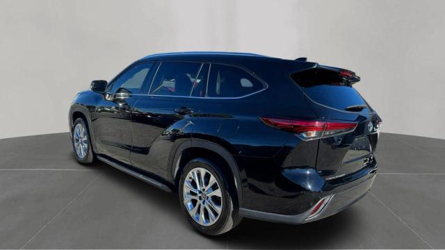 TOYOTA HIGHLANDER L 2023