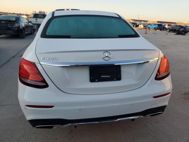 MERCEDES-BENZ E 300 2019