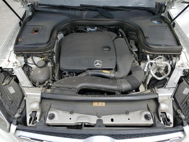 MERCEDES-BENZ GLC 300 2022