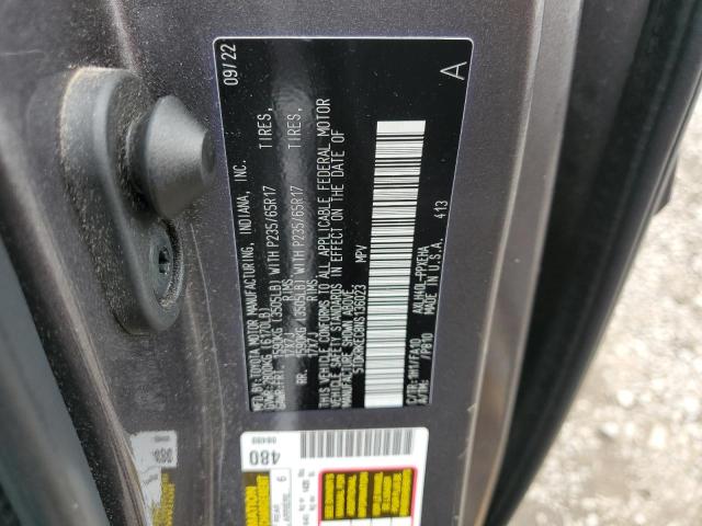 TOYOTA SIENNA LE 2022