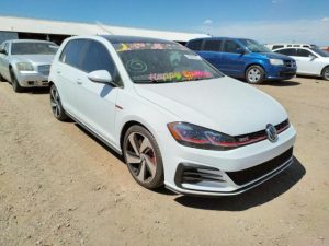 VOLKSWAGEN GOLF GTI S 2019