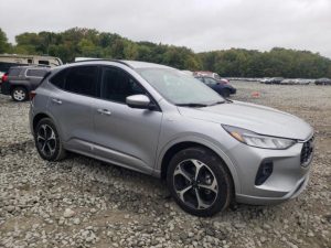 FORD ESCAPE ST LINE SELECT 2023