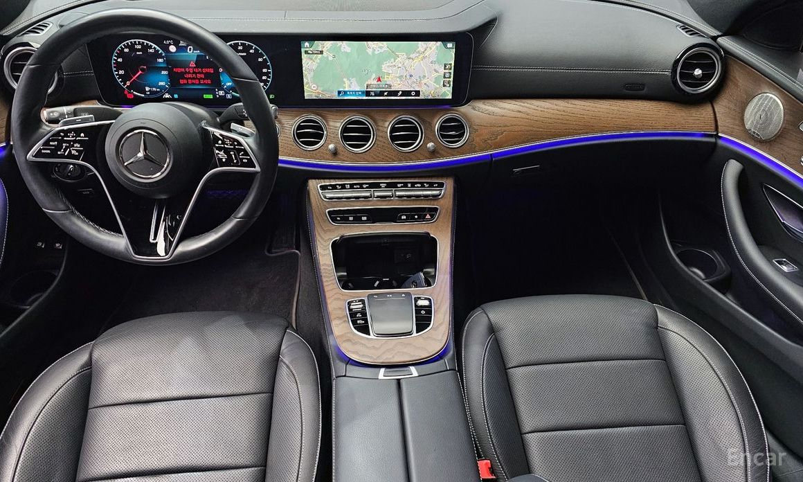 2021 Mercedes-Benz E-Класс V (W213, S213, C238) Рестайлинг E300e 4MATIC Exclusive с пробегом 40 270 км