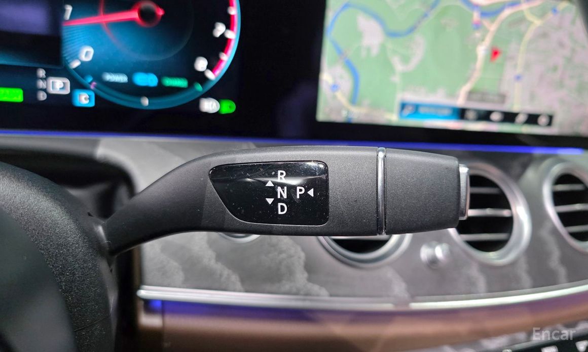 2022 Mercedes-Benz E-Класс V (W213, S213, C238) Рестайлинг E350 4MATIC Avantgarde с пробегом 68 967 км