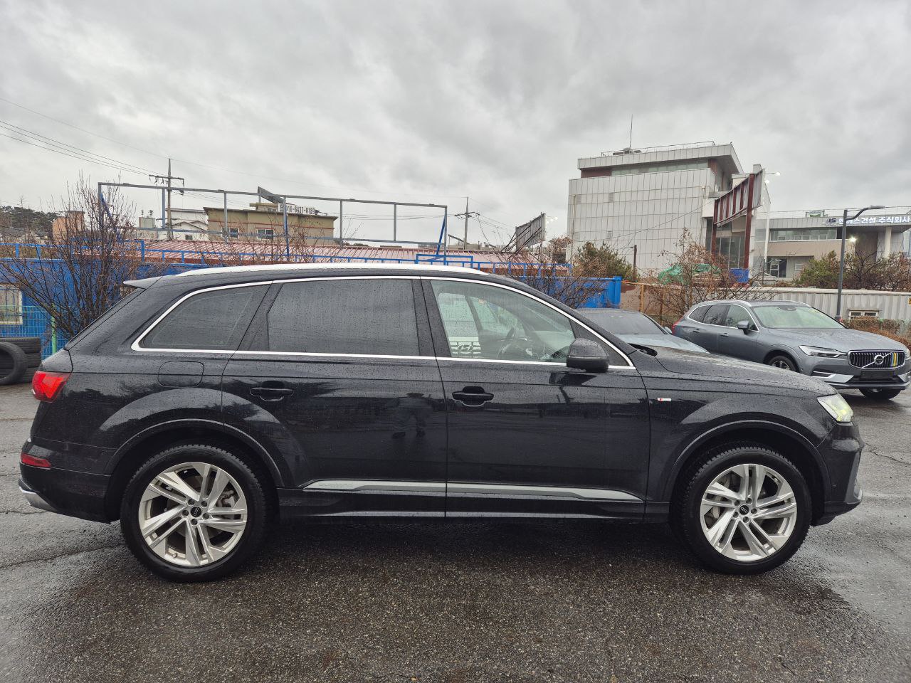 2021 Audi Q7 II (4M) Рестайлинг 45 TDI quattro tiptronic с пробегом 78 600 км