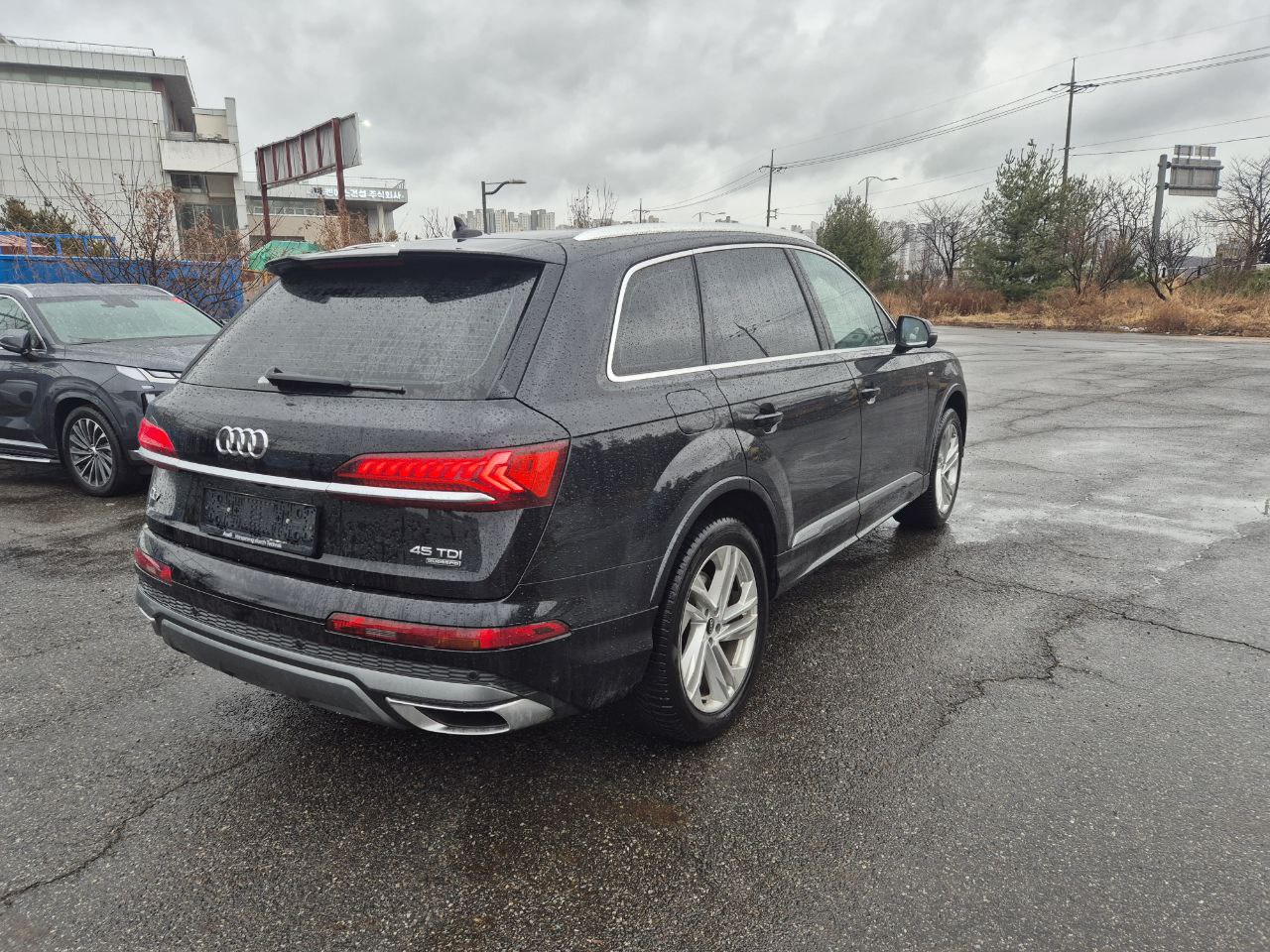 2021 Audi Q7 II (4M) Рестайлинг 45 TDI quattro tiptronic с пробегом 78 600 км