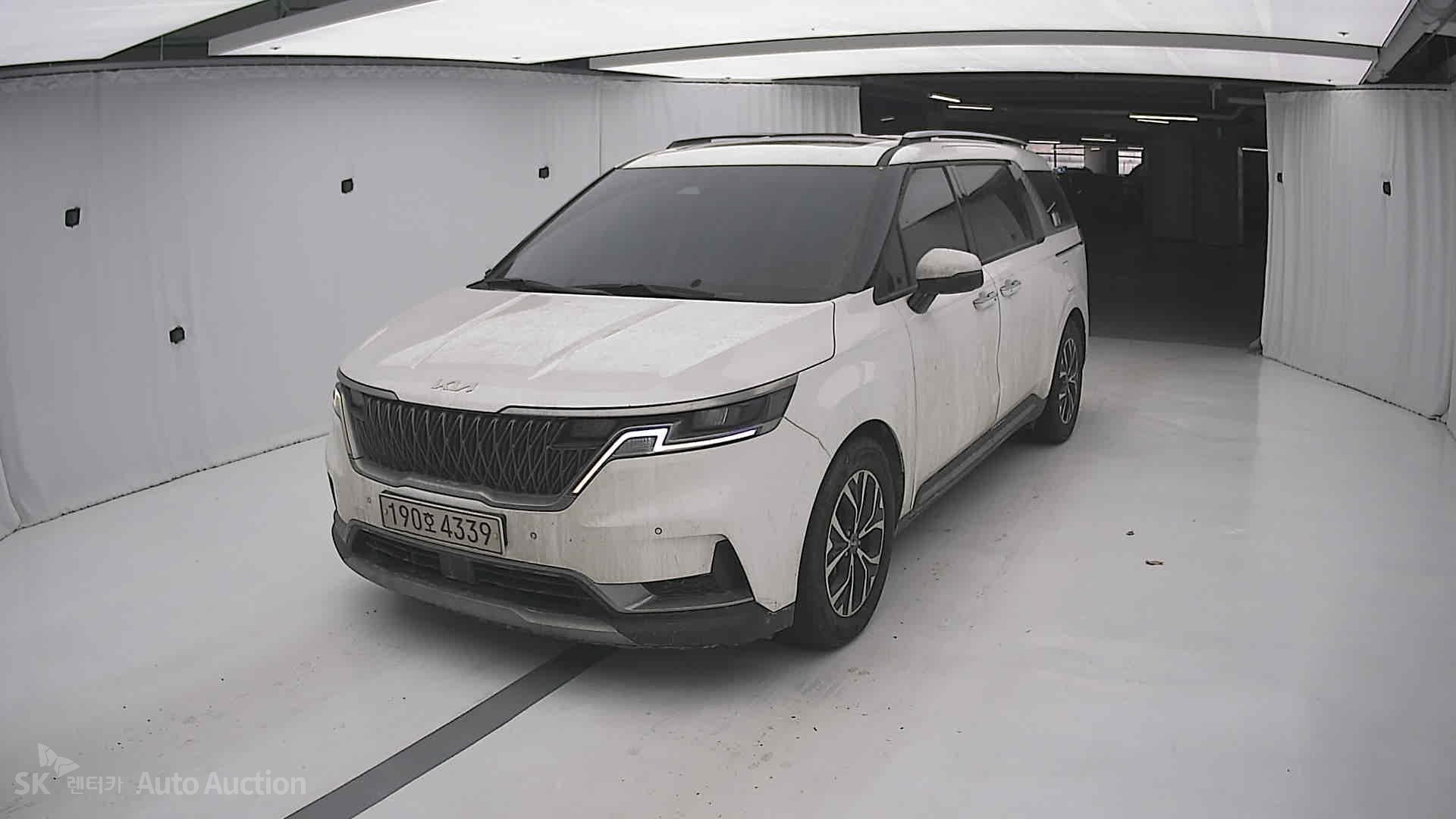 2022 Kia Carnival IV  с пробегом 131 836 км