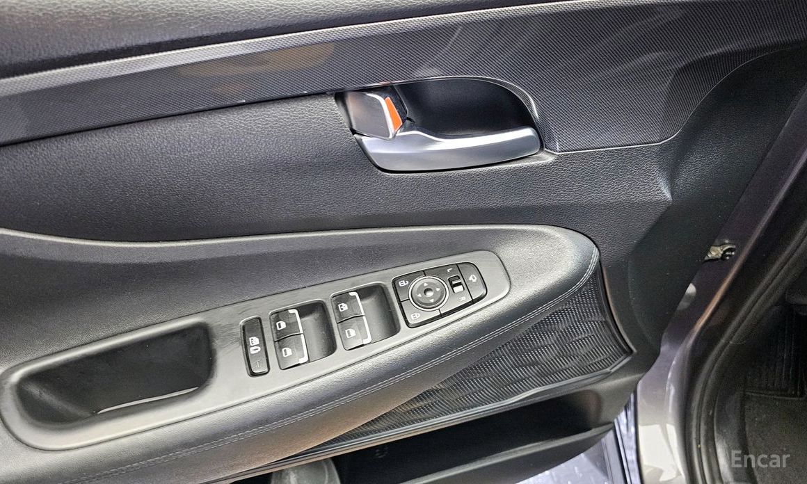 2021 Hyundai Santa Fe IV Рестайлинг Diesel 2.2 2WD Premium с пробегом 137 514 км