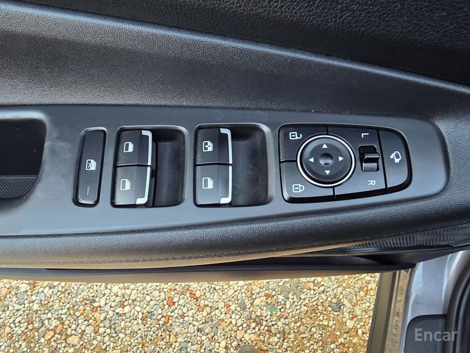 2021 Hyundai Santa Fe IV Рестайлинг Diesel 2.2 2WD Premium Choice с пробегом 64 122 км