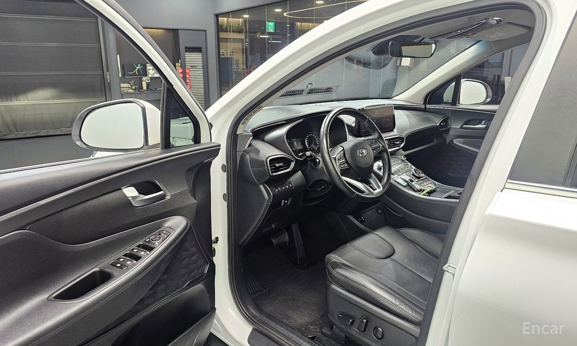 2021 Hyundai Santa Fe IV Рестайлинг Diesel 2.2 4WD Premium Choice с пробегом 36 511 км