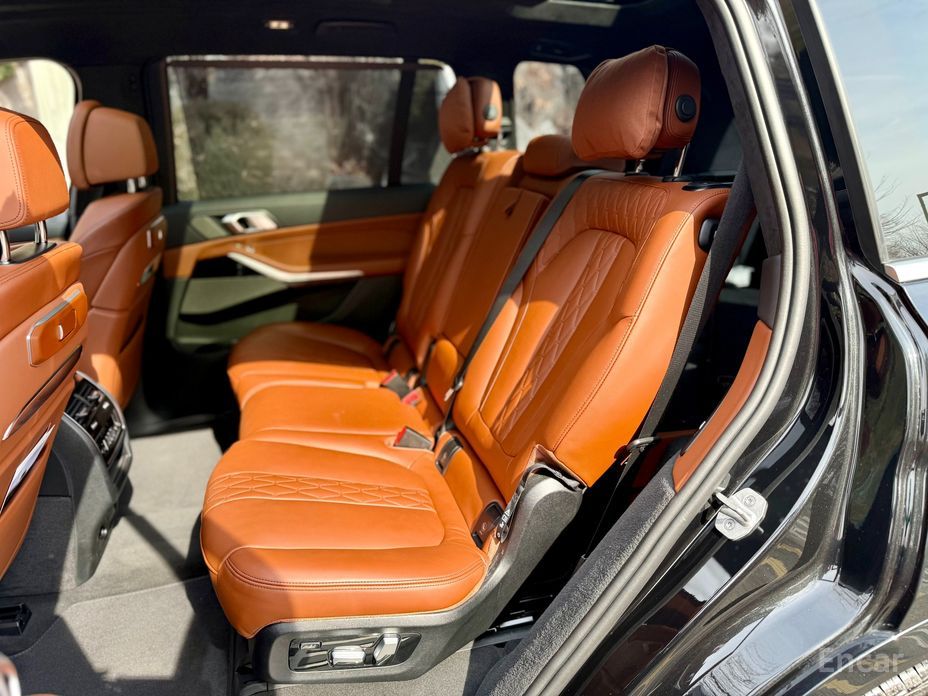 2023 BMW X7 I (G07) Рестайлинг xDrive 40i M Sport 7STR с пробегом 69 581 км