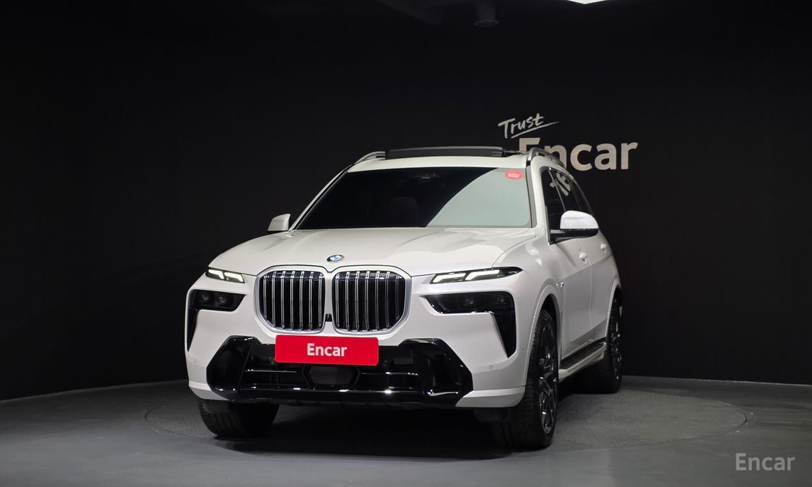 2023 BMW X7 I (G07) Рестайлинг xDrive 40i M Sport 6STR с пробегом 14 077 км