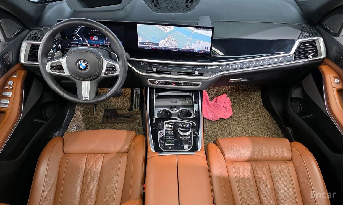 2023 BMW X7 I (G07) Рестайлинг xDrive 40i M Sport 6STR с пробегом 14 077 км