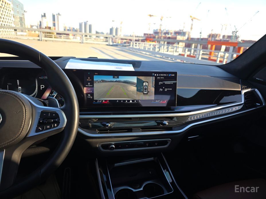 2023 BMW X7 I (G07) Рестайлинг xDrive 40i M Sport 6STR с пробегом 38 888 км