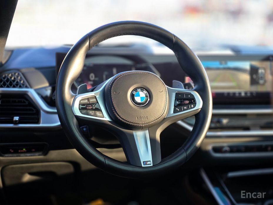 2023 BMW X7 I (G07) Рестайлинг xDrive 40i M Sport 6STR с пробегом 38 888 км
