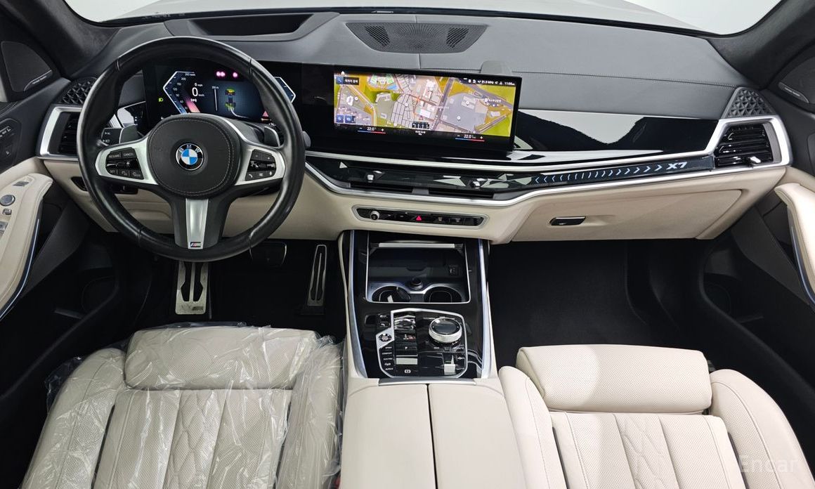 2023 BMW X7 I (G07) Рестайлинг xDrive 40i M Sport 6STR с пробегом 23 163 км