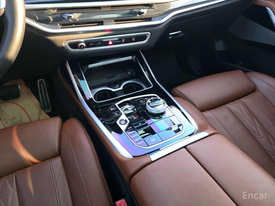 2023 BMW X7 I (G07) Рестайлинг xDrive 40i M Sport 6STR с пробегом 38 888 км