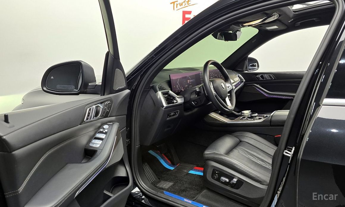 2023 BMW X7 I (G07) Рестайлинг xDrive 40d Design Pure Excellence 7-Seater с пробегом 49 851 км