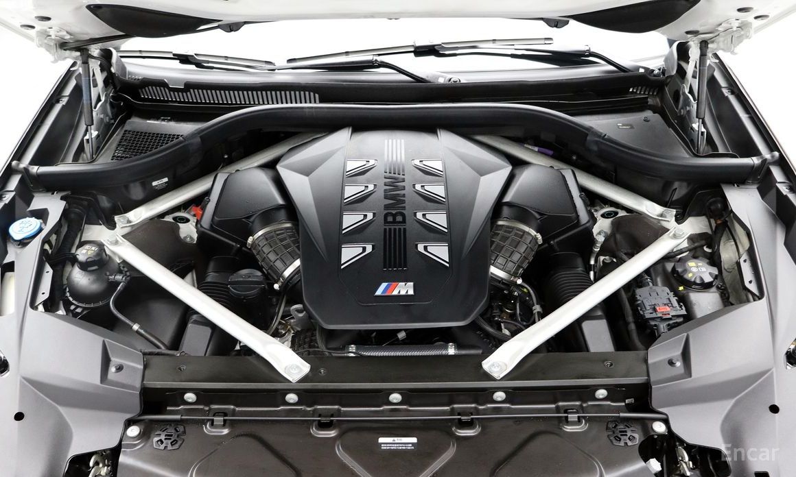 2023 BMW X7 I (G07) Рестайлинг M60i xDrive M sport 6STR с пробегом 22 172 км