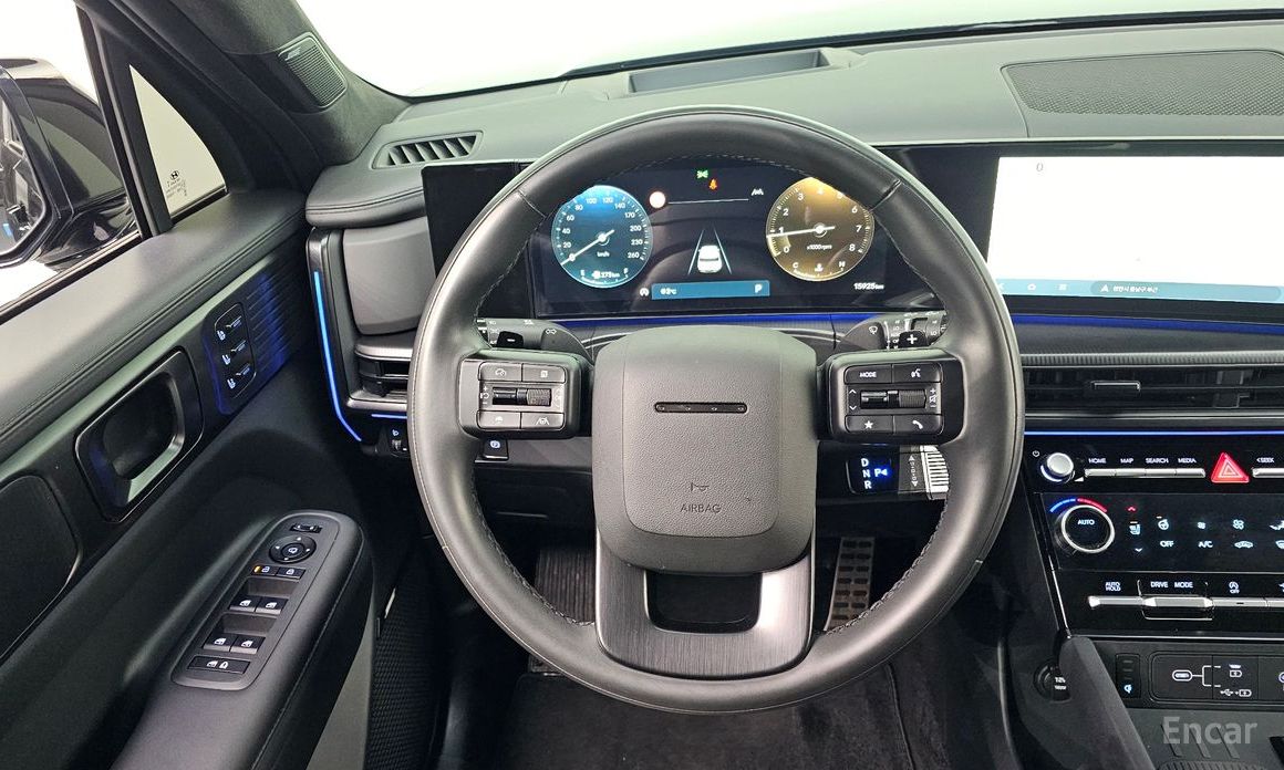 2023 Hyundai Santa Fe V (MX5) Gasoline 2.5T 2WD Calligraphy с пробегом 15 925 км