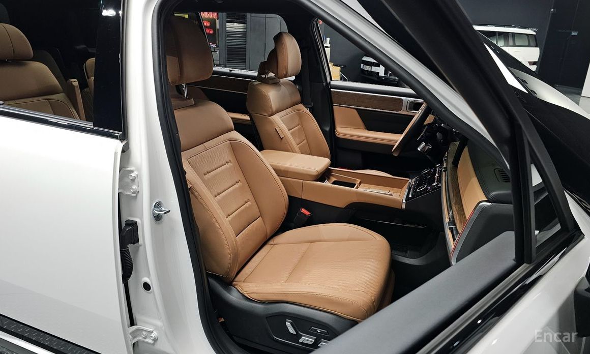 2023 Hyundai Santa Fe V (MX5) Gasoline 2.5T 2WD Calligraphy с пробегом 6 071 км