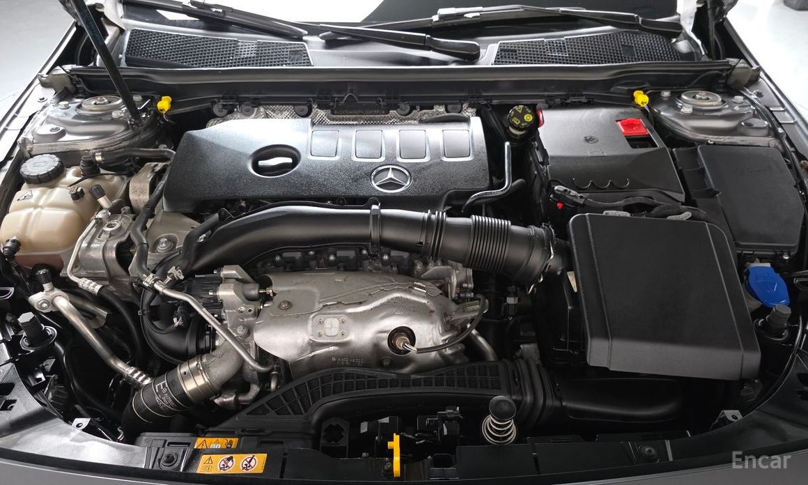 2021 Mercedes-Benz A-Класс IV (W177) A220 Sedan с пробегом 54 323 км