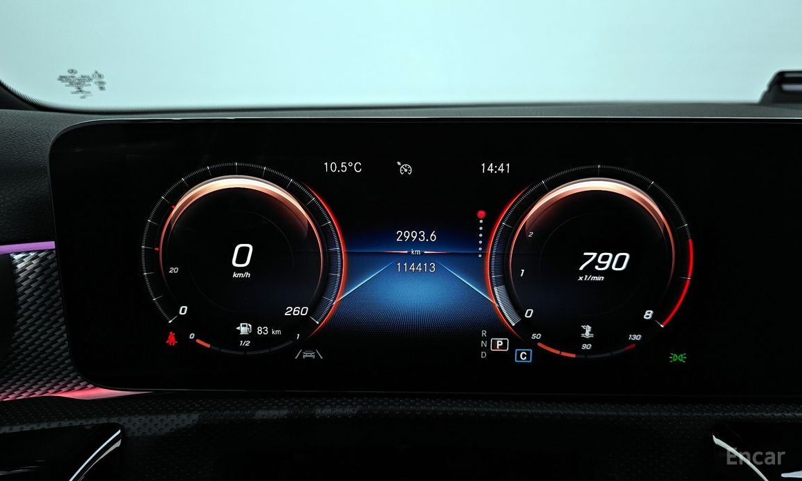 2022 Mercedes-Benz A-Класс IV (W177) A220 Sedan с пробегом 114 413 км