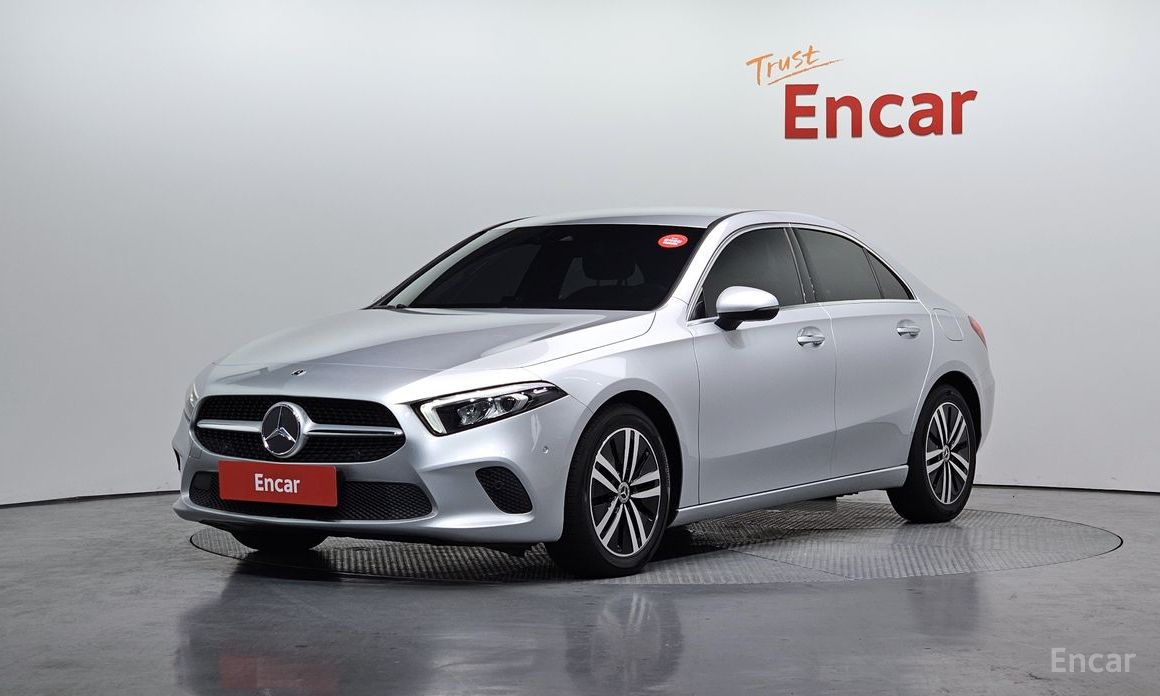 2022 Mercedes-Benz A-Класс IV (W177) A220 Sedan с пробегом 114 413 км