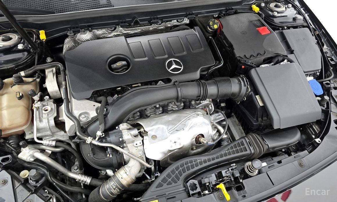2021 Mercedes-Benz A-Класс IV (W177) A220 Sedan с пробегом 99 485 км