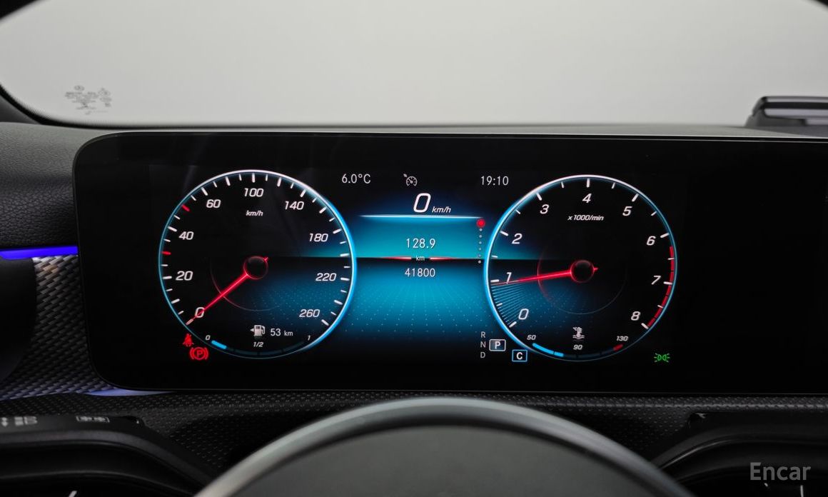 2021 Mercedes-Benz A-Класс IV (W177) A220 Sedan с пробегом 41 800 км