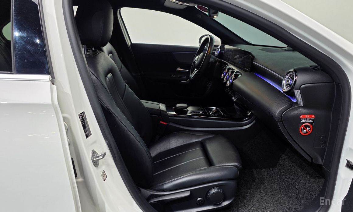 2021 Mercedes-Benz A-Класс IV (W177) A220 Sedan с пробегом 41 800 км