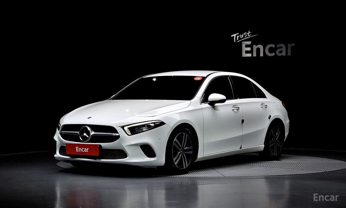 2021 Mercedes-Benz A-Класс IV (W177) A220 Sedan с пробегом 113 130 км