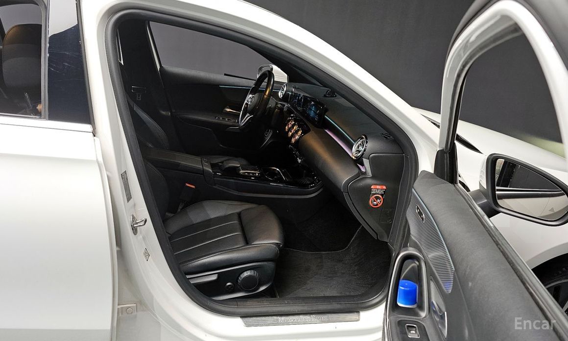 2021 Mercedes-Benz A-Класс IV (W177) A220 Sedan с пробегом 113 130 км