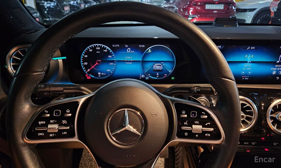 2021 Mercedes-Benz A-Класс IV (W177) A220 Sedan с пробегом 106 630 км