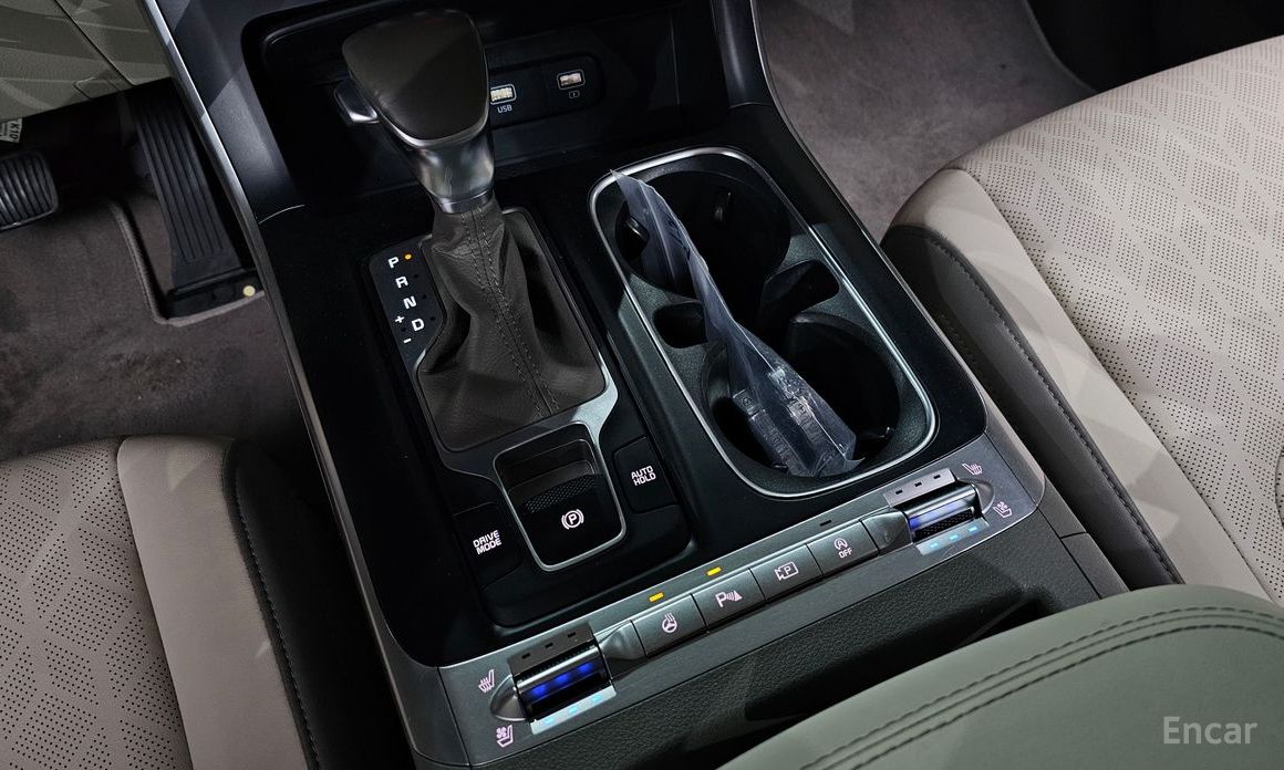 2021 Kia Carnival IV 9-Seater Prestige с пробегом 55 182 км