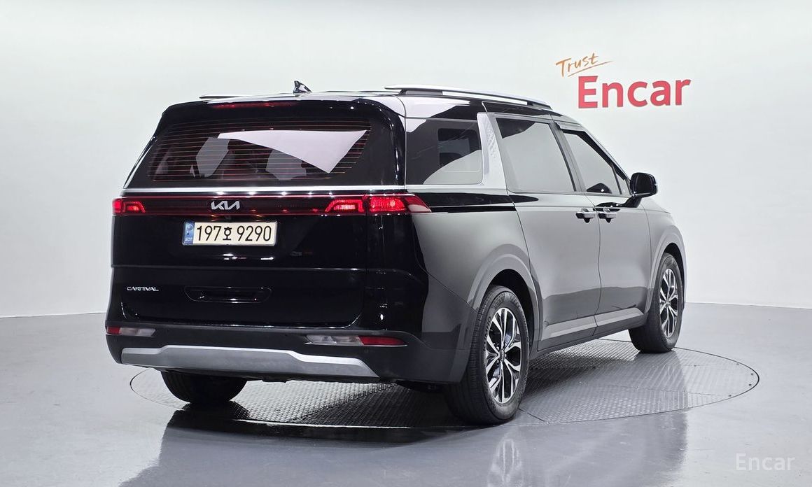 2022 Kia Carnival IV 9-Seater Prestige с пробегом 50 754 км