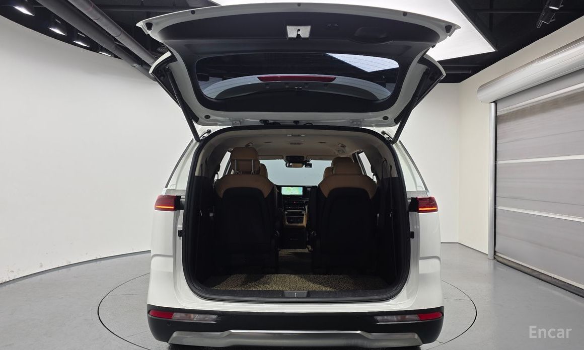 2021 Kia Carnival IV 9-Seater Signature с пробегом 53 918 км