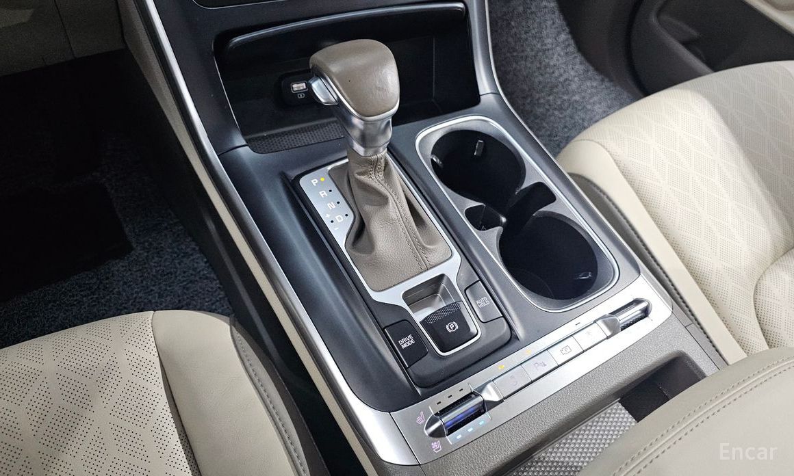 2022 Kia Carnival IV 9-Seater Prestige с пробегом 58 729 км