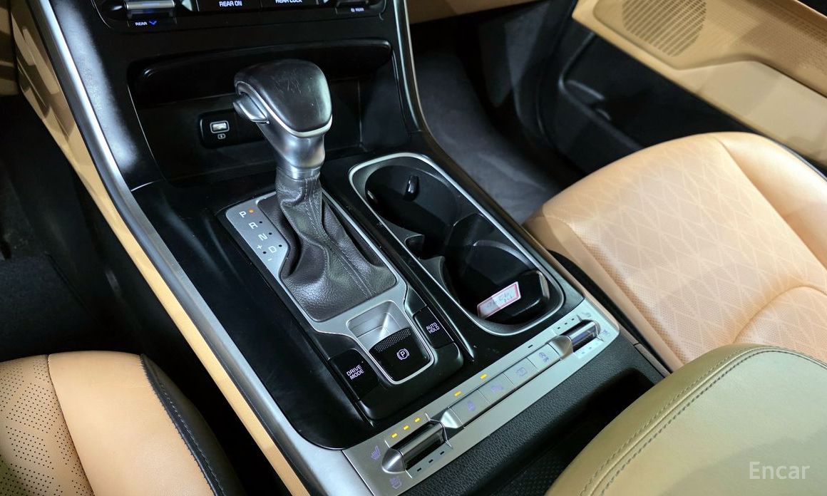 2022 Kia Carnival IV 9-Seater Prestige с пробегом 50 754 км