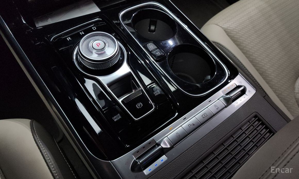 2021 Kia Carnival IV 7-Seater Hi-Limousine Signature с пробегом 52 176 км