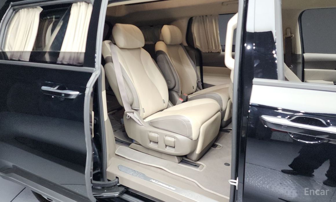 2021 Kia Carnival IV 7-Seater Hi-Limousine Signature с пробегом 52 176 км